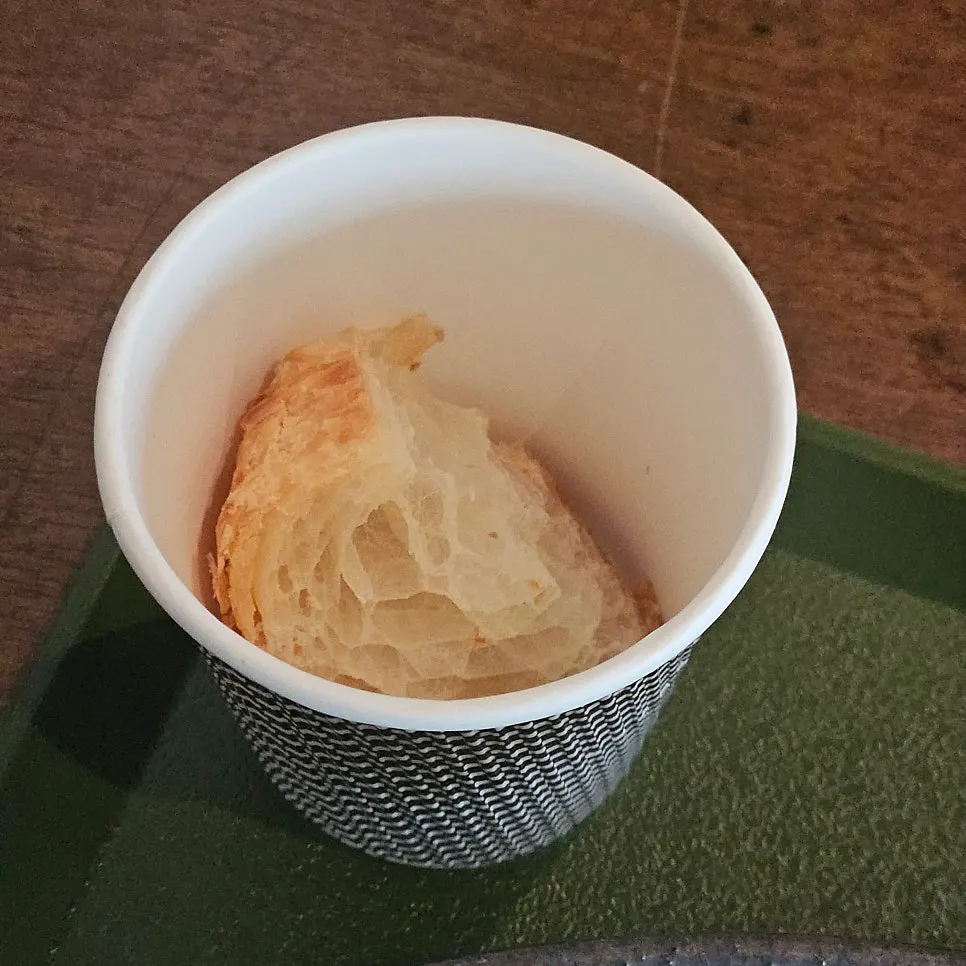 Complimentary bread with pasta sauce