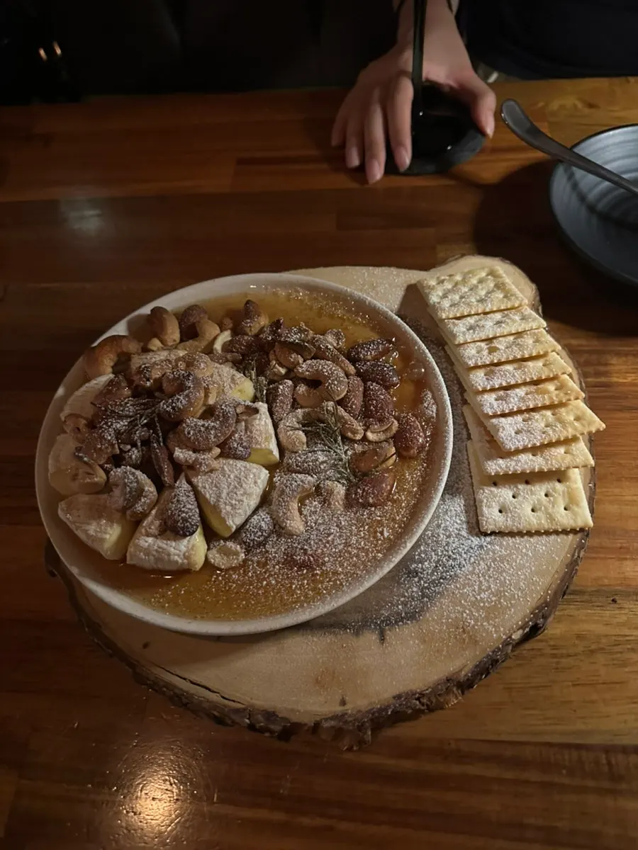 Grilled Camembert with nuts