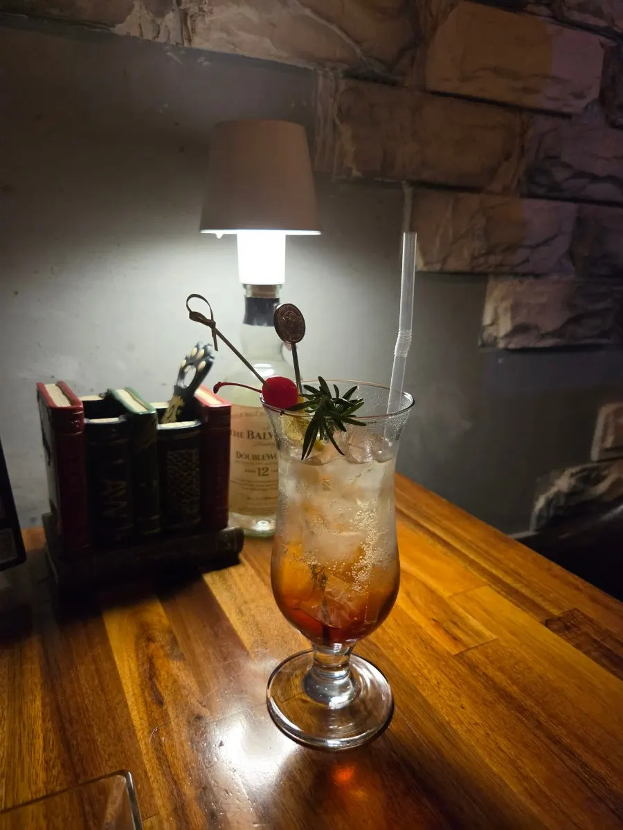 Non-alcoholic lemon squash at Gipeun Sup