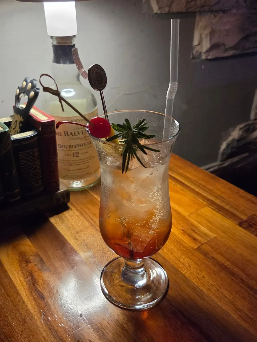 Non-alcoholic Shirley Temple at Gipeun Sup