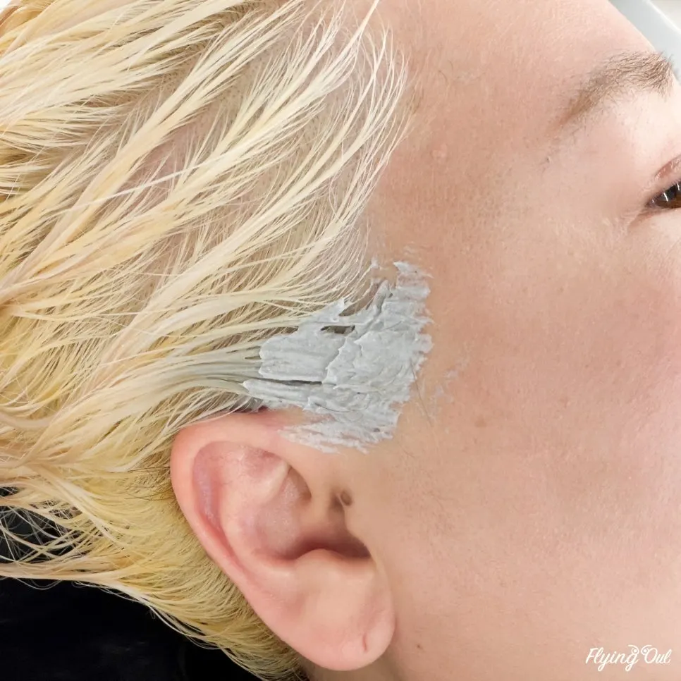 탈색 마무리 후 샴푸실 이동 전 모습