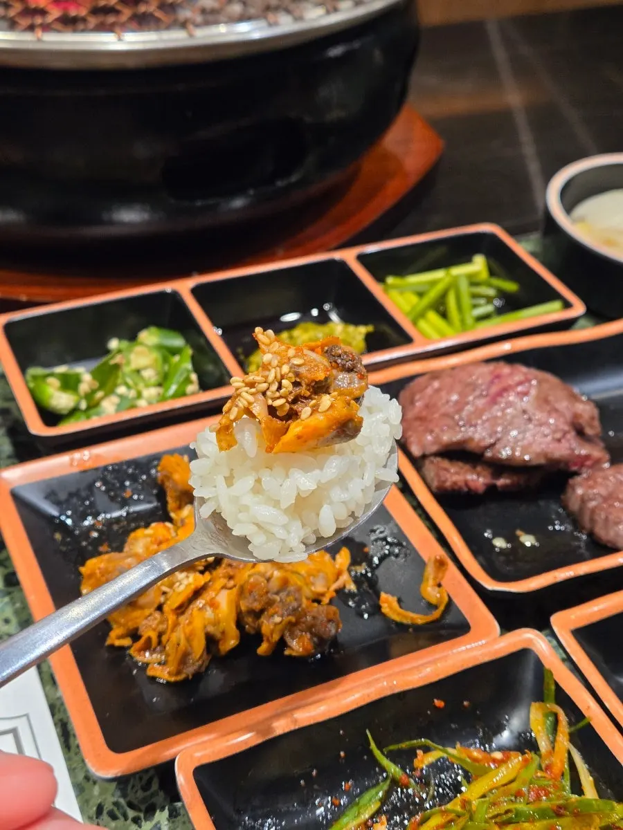 Final hanwoo bite with wasabi