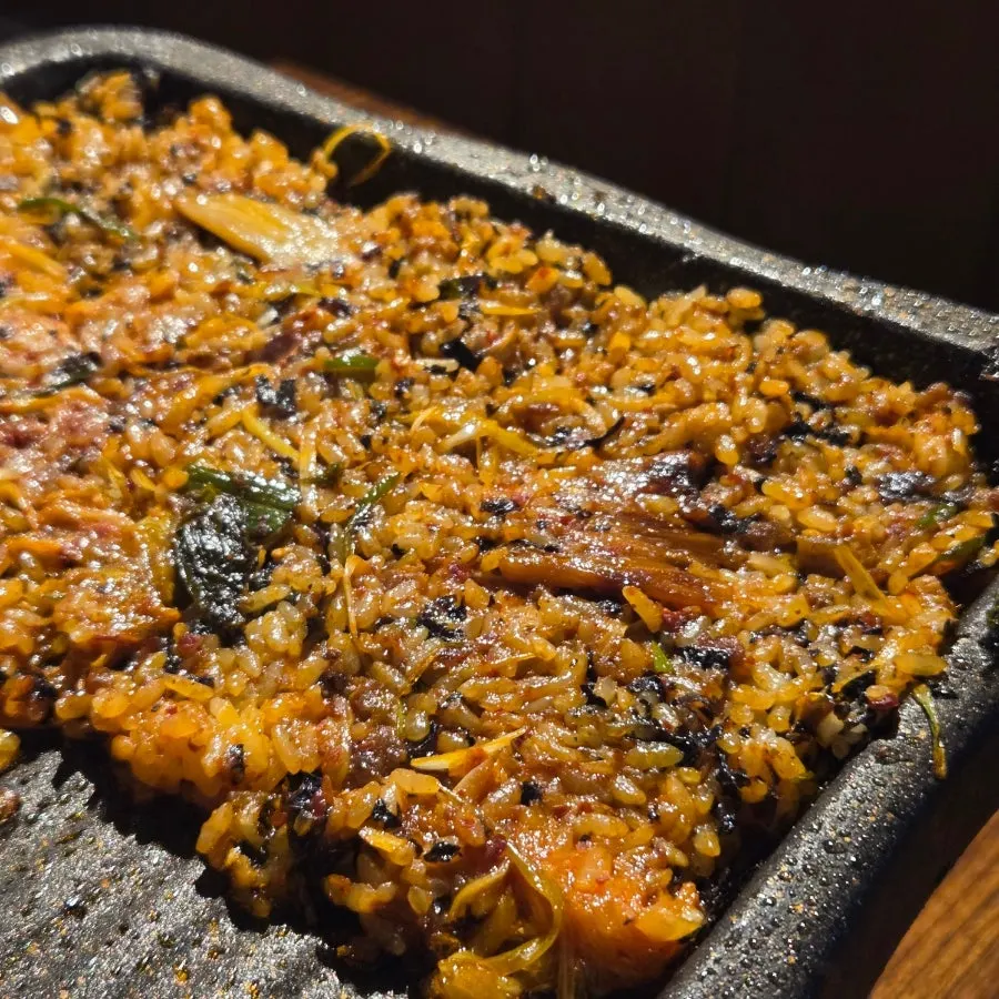 Finished pan-fried rice stir-fried on the grill