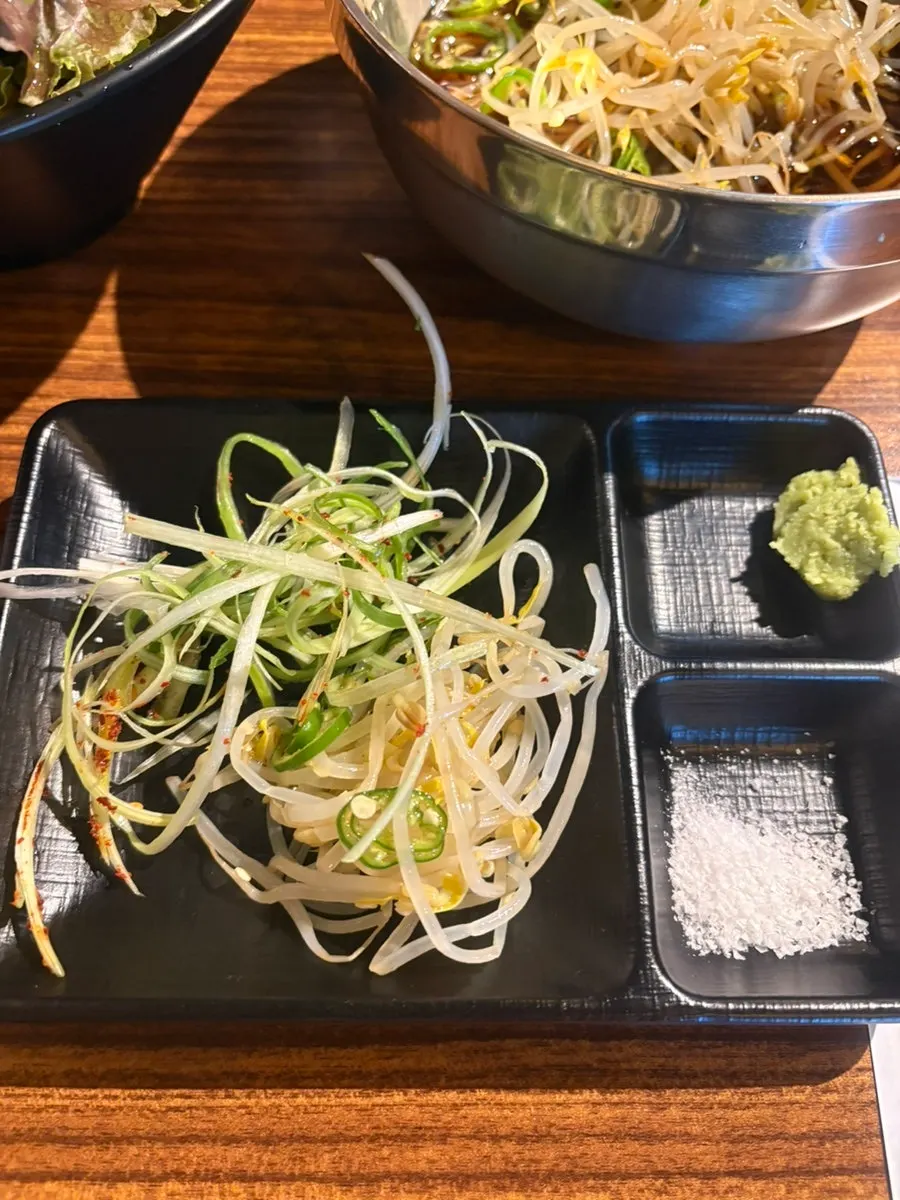 Fresh wasabi and roasted salt accompaniments