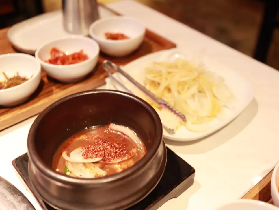 Basic side dishes served on an individual wooden tray