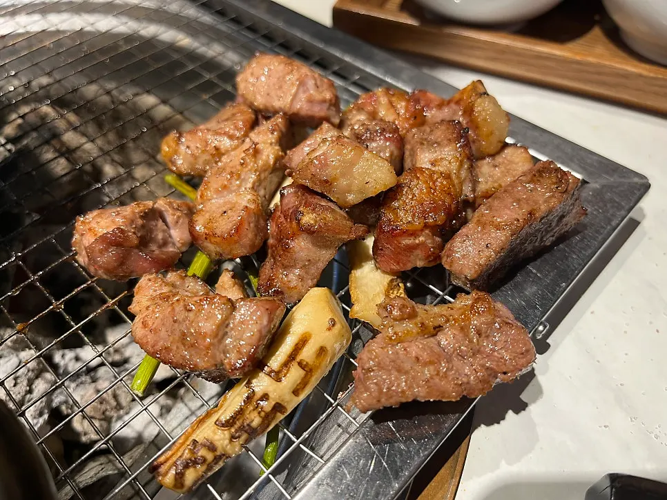 Well-grilled kkotmoksal