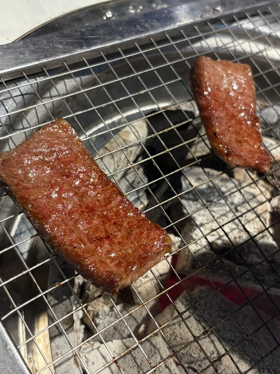 숯불에 익힌 살치살 구이