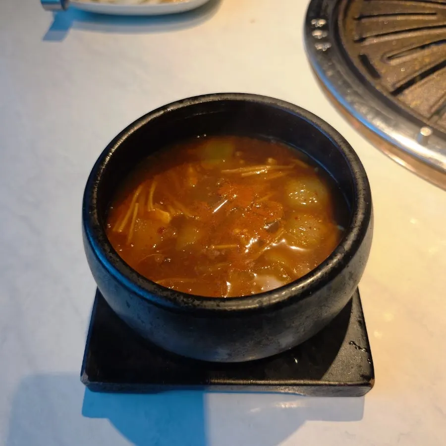 한돈 특수부위 세트와 돼지양념갈비