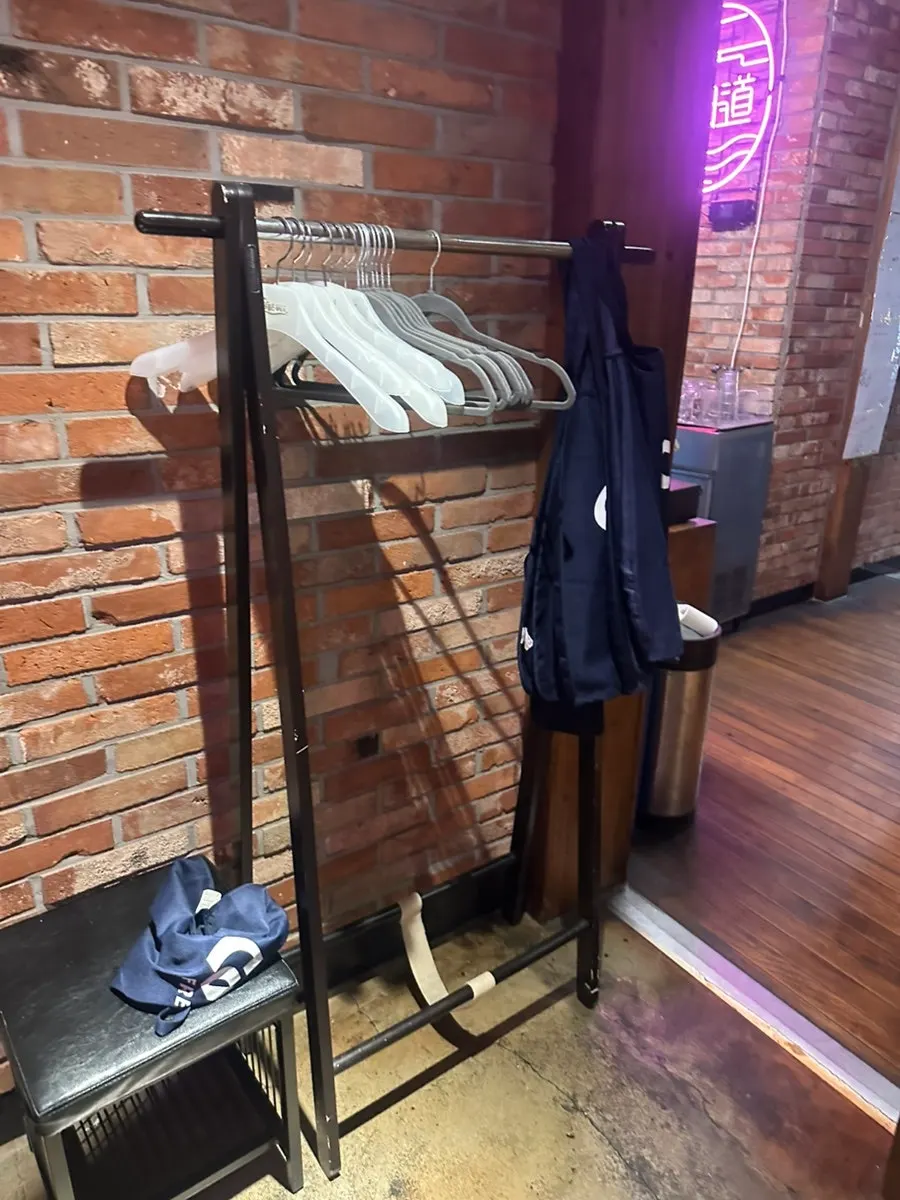 Seating suitable for group dining at Jeongyukdo