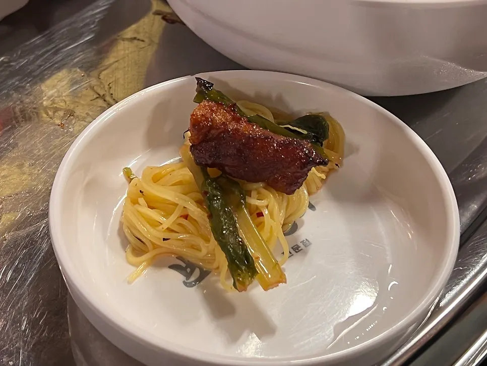 살얼음 동동 뜬 열무김치말이국수