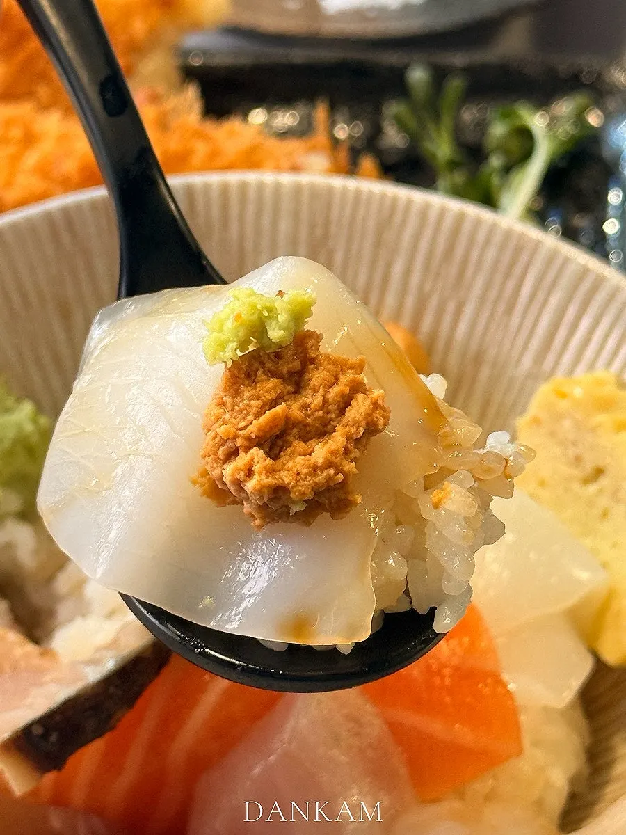 Roasted seaweed and Koshihikari shari