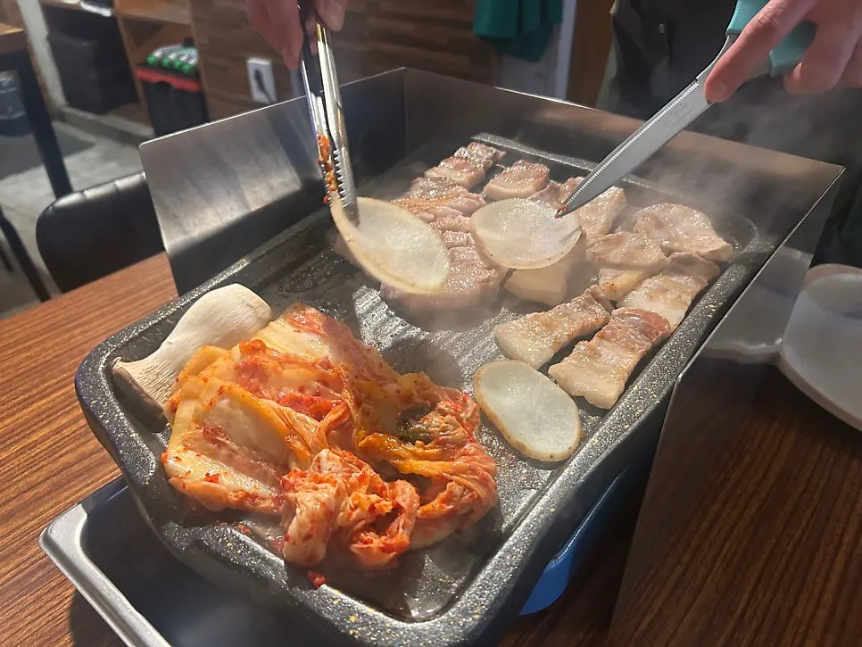 국내산 생삼겹살과 통항정살