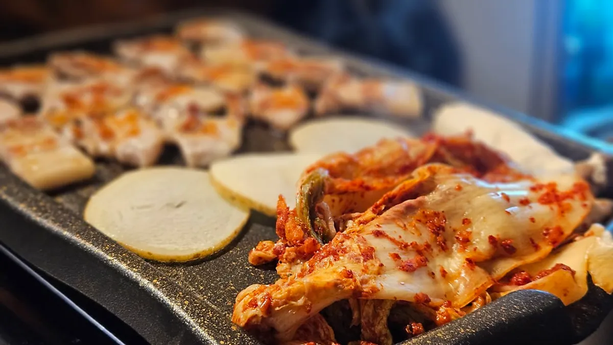 Close-up of warm doenjang sulbap
