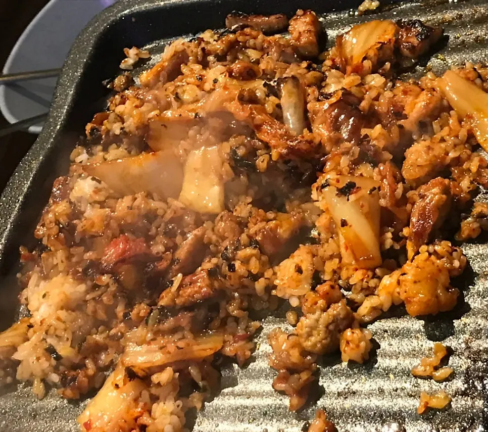 Moist fried rice with crispy scorched rice