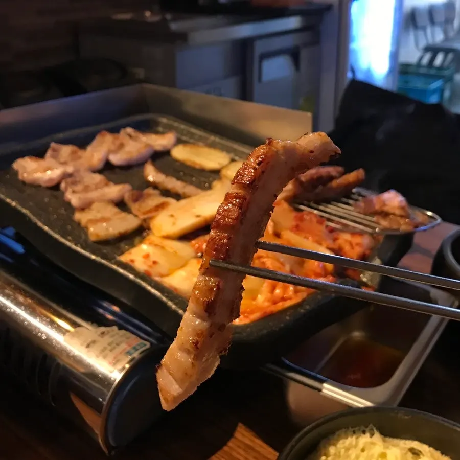 잘라낸 통항정살 단면
