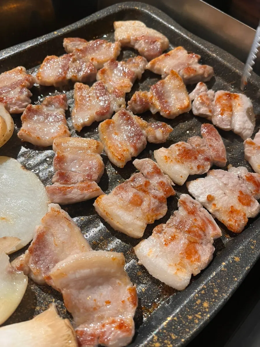 Pork belly dipped in roasted salt