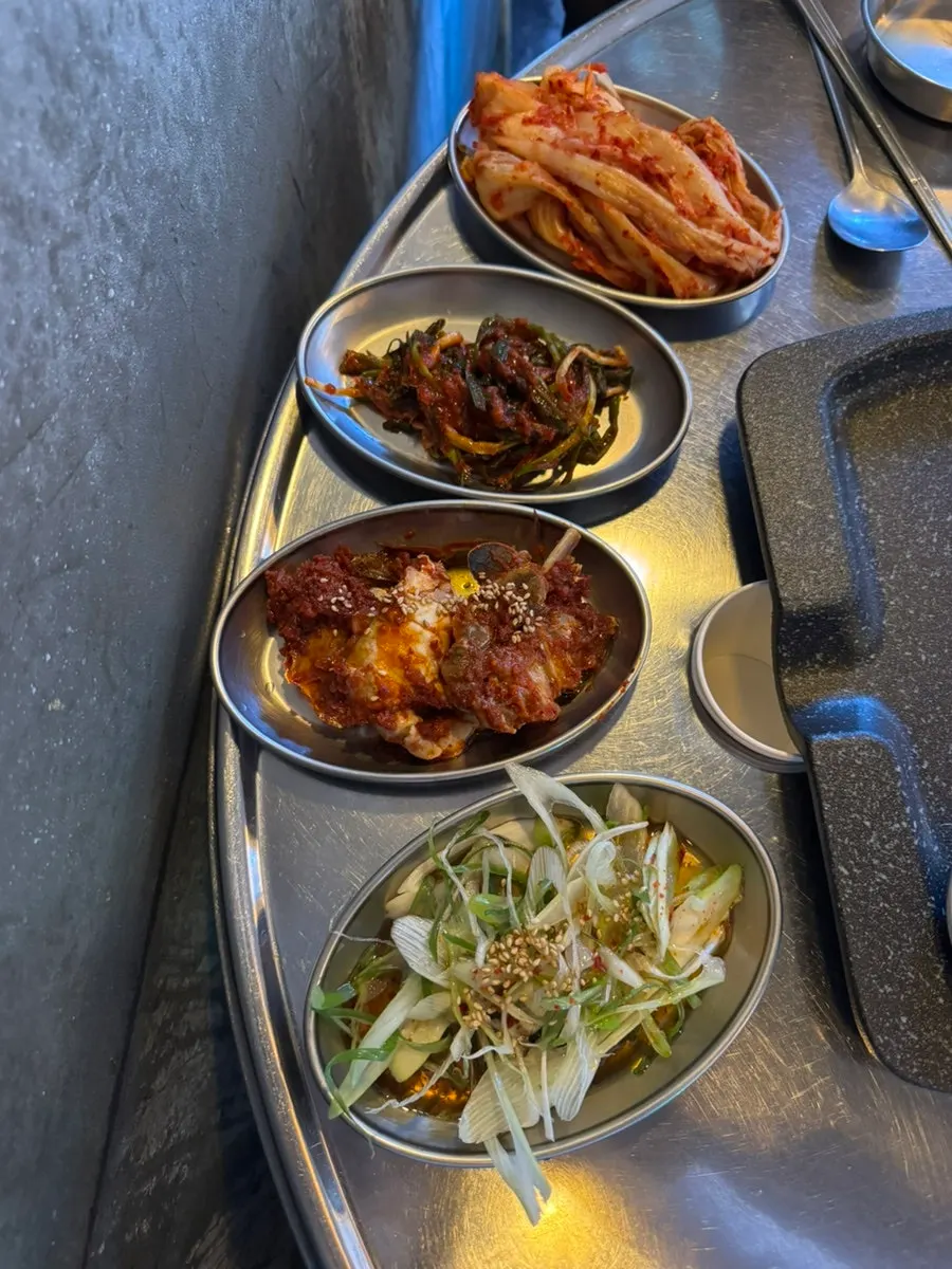 Meat aging chamber at Gim Sukseong Hapjeong Branch