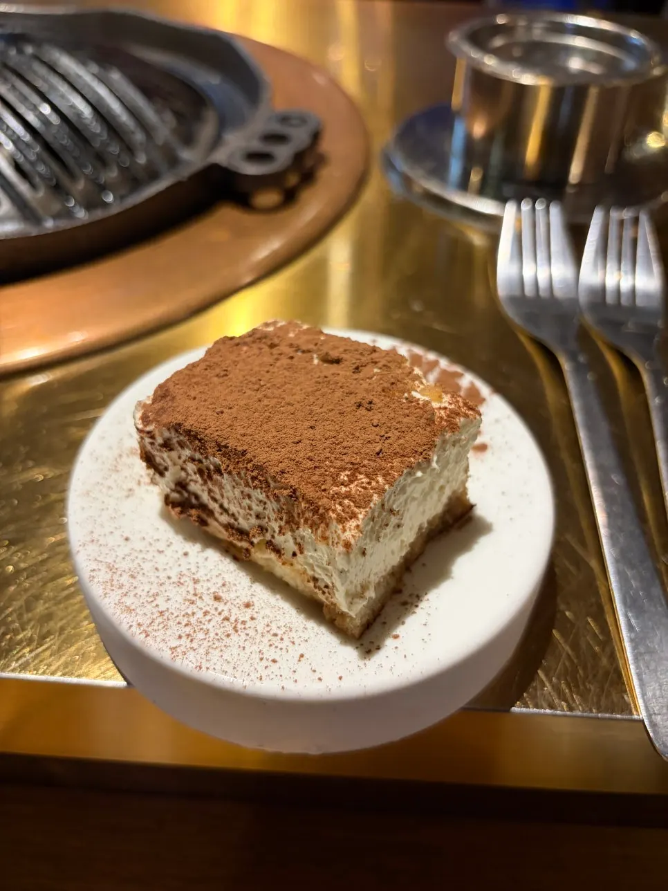 Tiramisu dessert at Gukjeyangsik