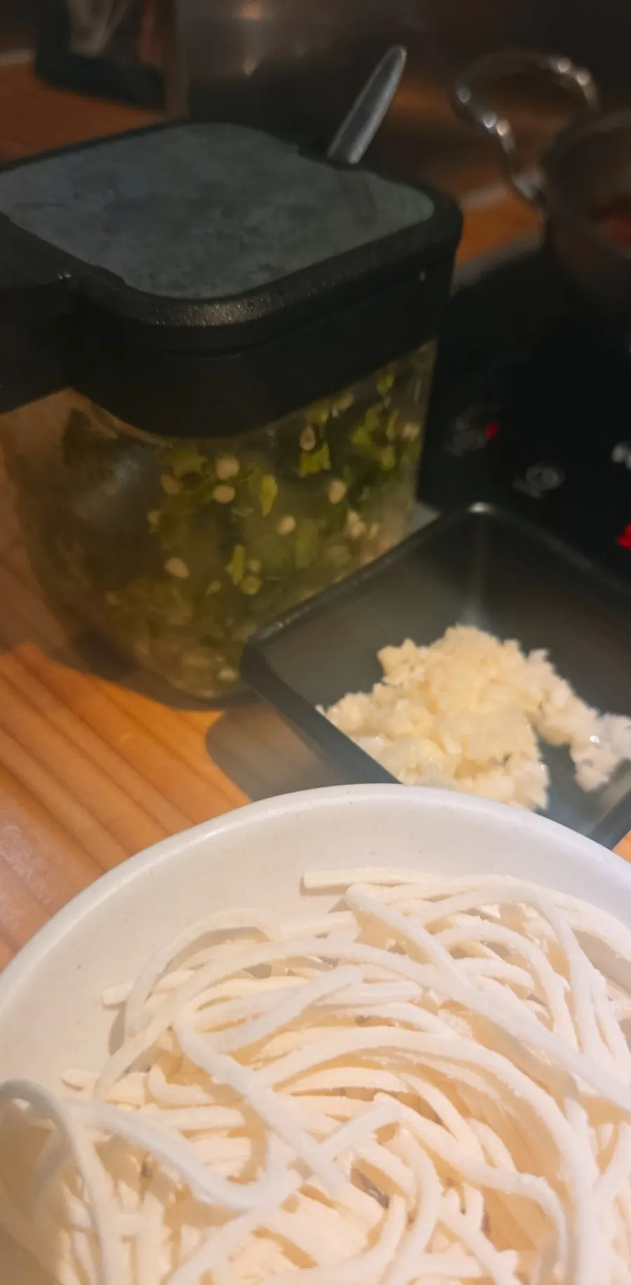 칼국수로 마무리하는 샤브샤브