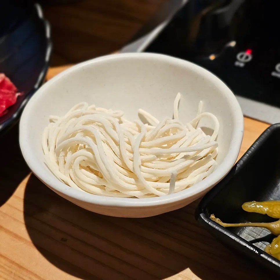 친구가 주문한 나혼샤 토마토탕
