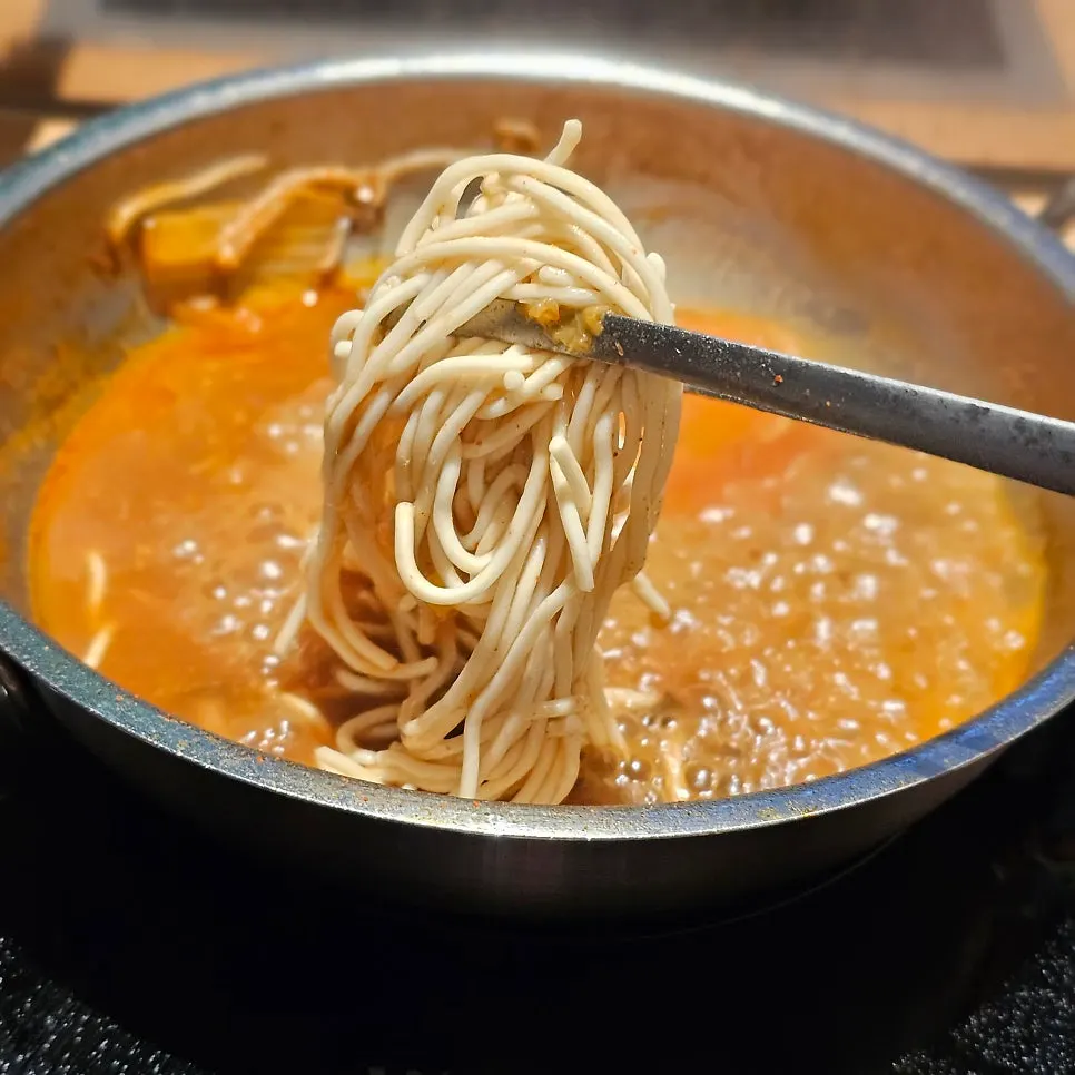 걸쭉해진 토마토탕 국물