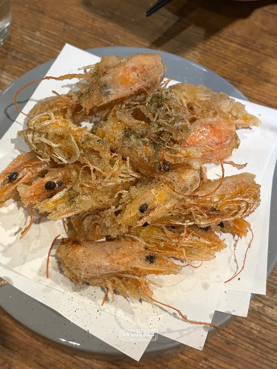 Đầu tôm chiên giòn