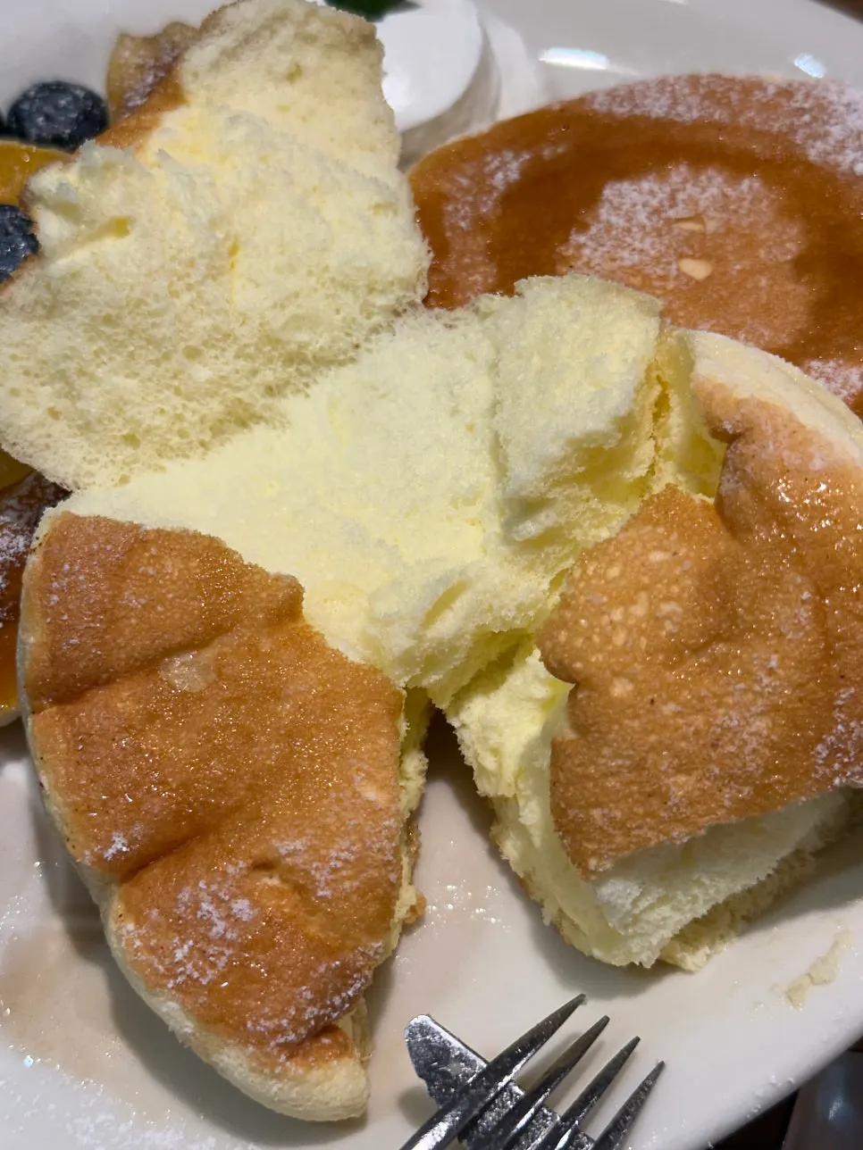 A soufflé plate for a dessert date
