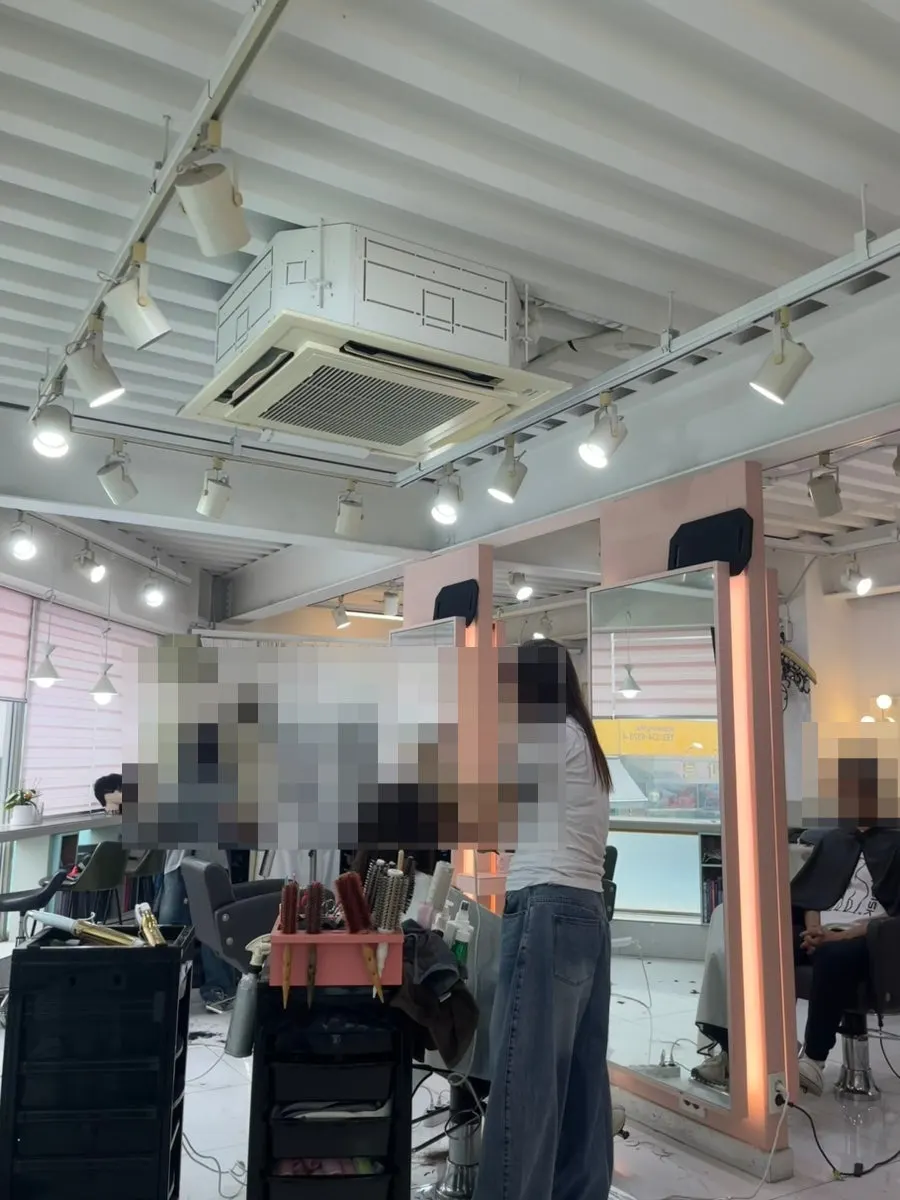 Service area inside Pieum Hair Hapjeong Main Branch
