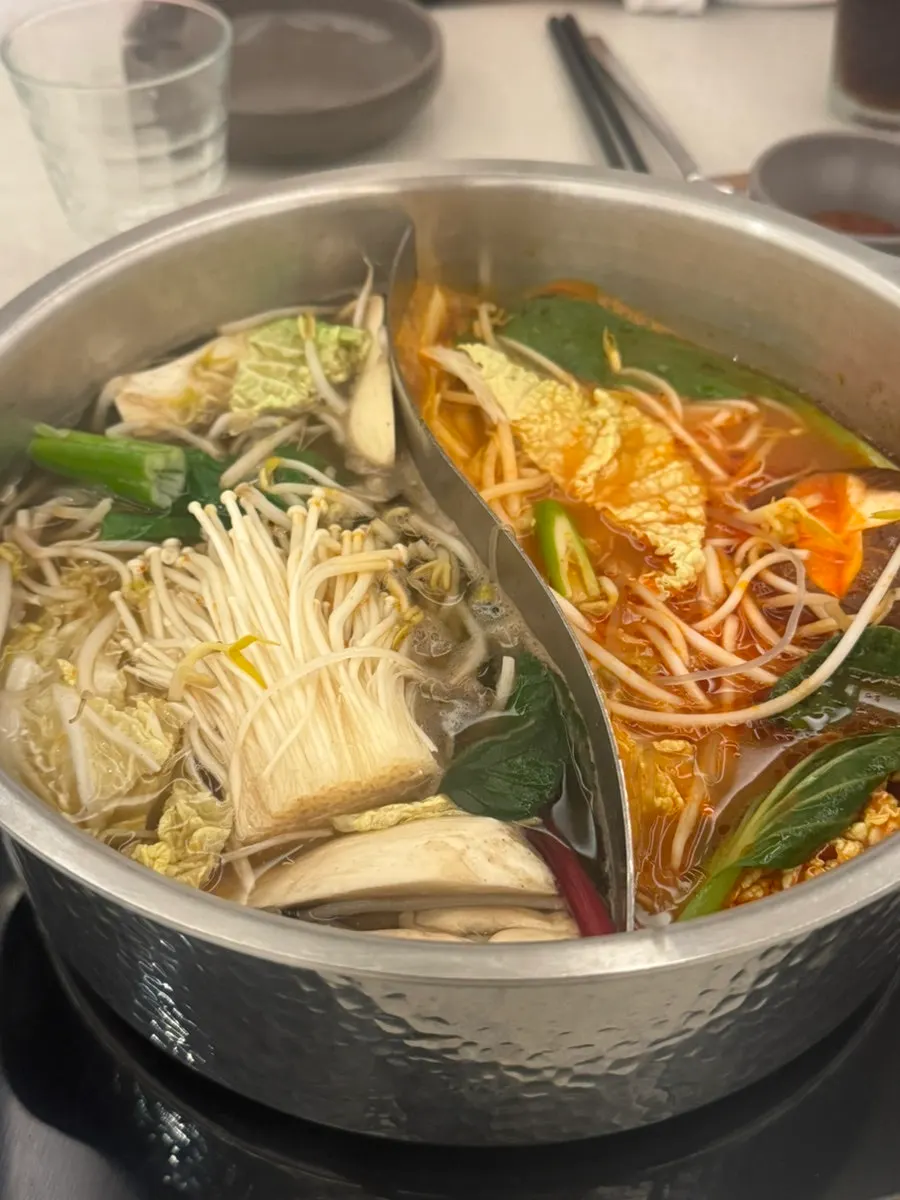 Shabu ingredients for half-and-half broth
