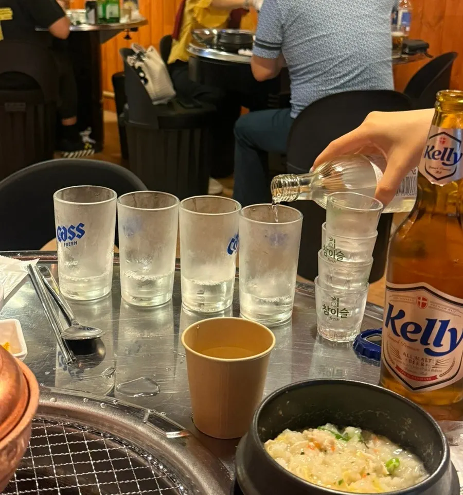 Acompañamientos de gachas de pollo y maíz con queso