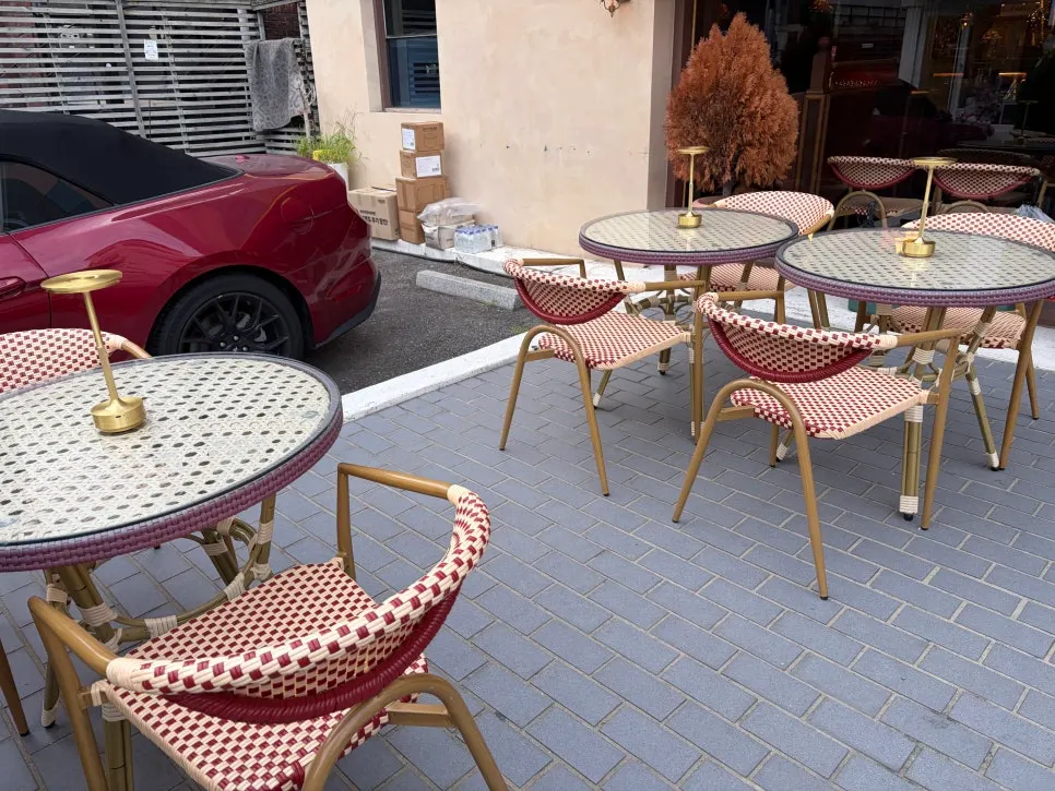 Exterior of Rosetta in Hapjeong