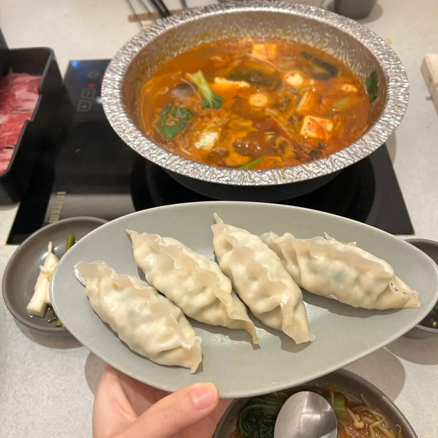 샤브샤브 만두와 감자 당면