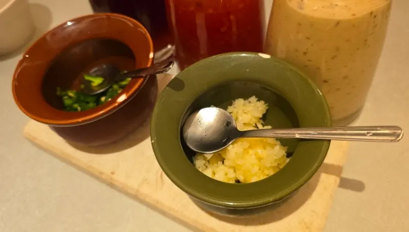 Sesame, chili and ponzu sauces with side dishes