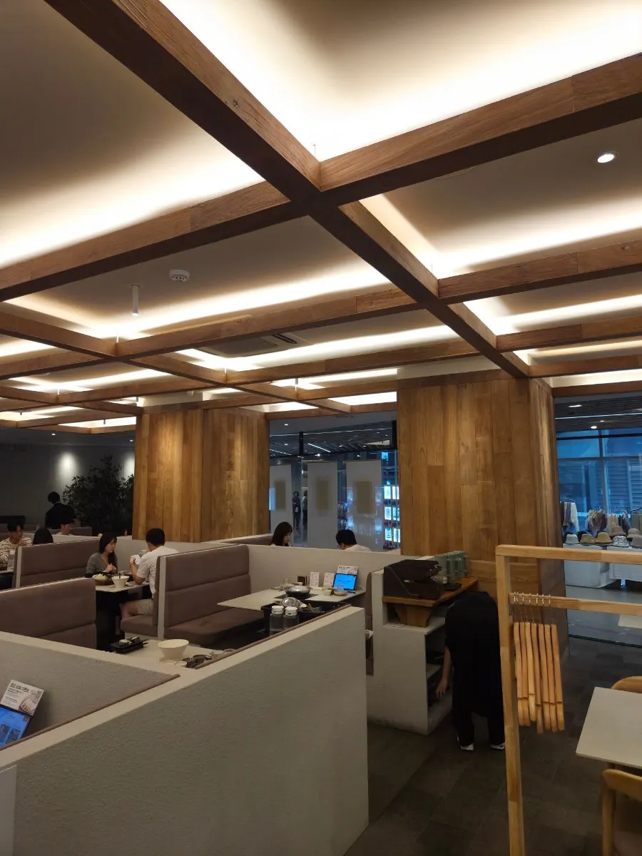 Cushioned chair seating at Shabu in Seoul Hapjeong Branch