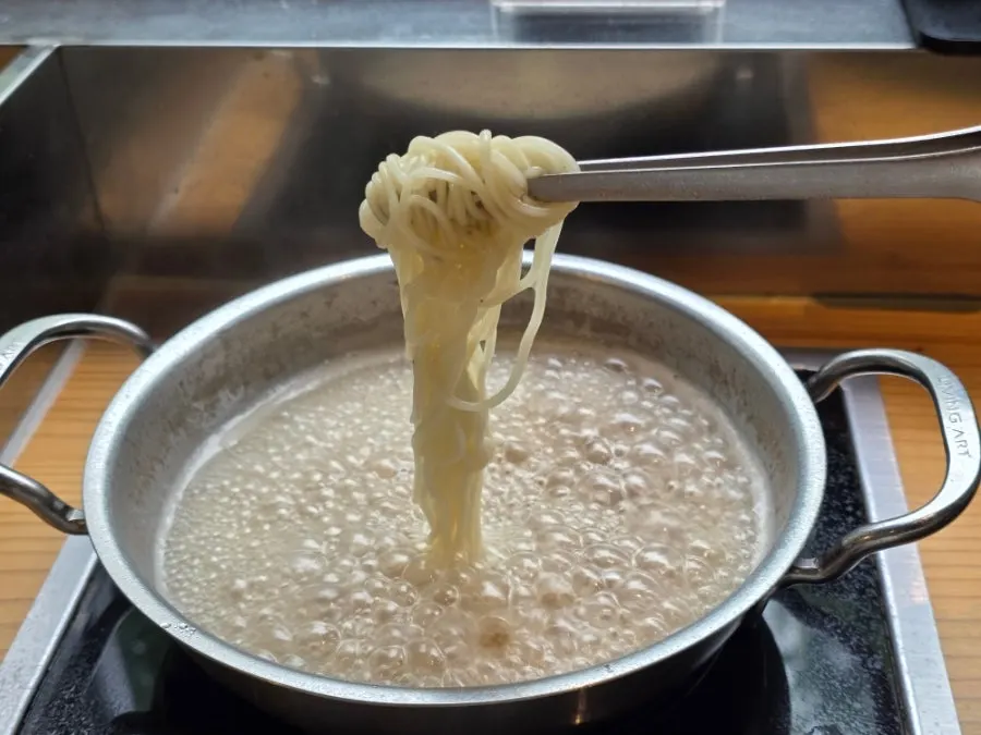 기본 제공 샤브샤브 토핑 구성