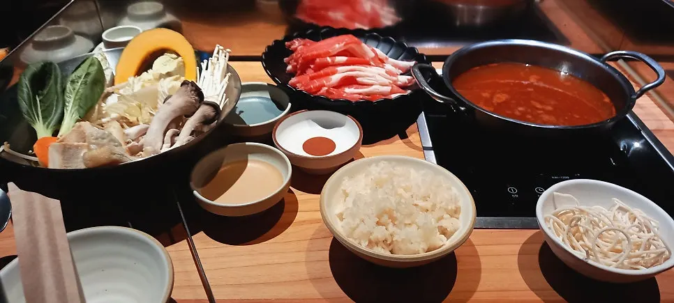 유리병에 담긴 보리차