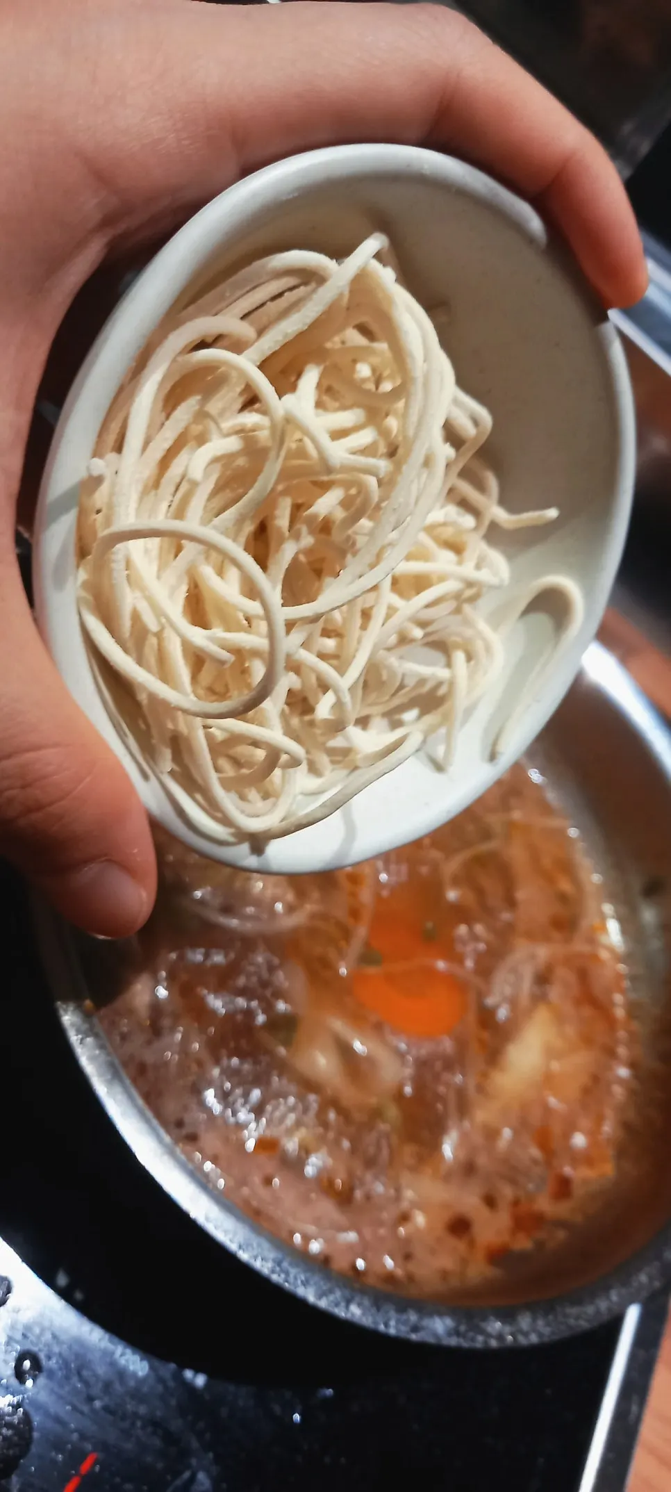 두부와 만두를 넣은 매콤탕