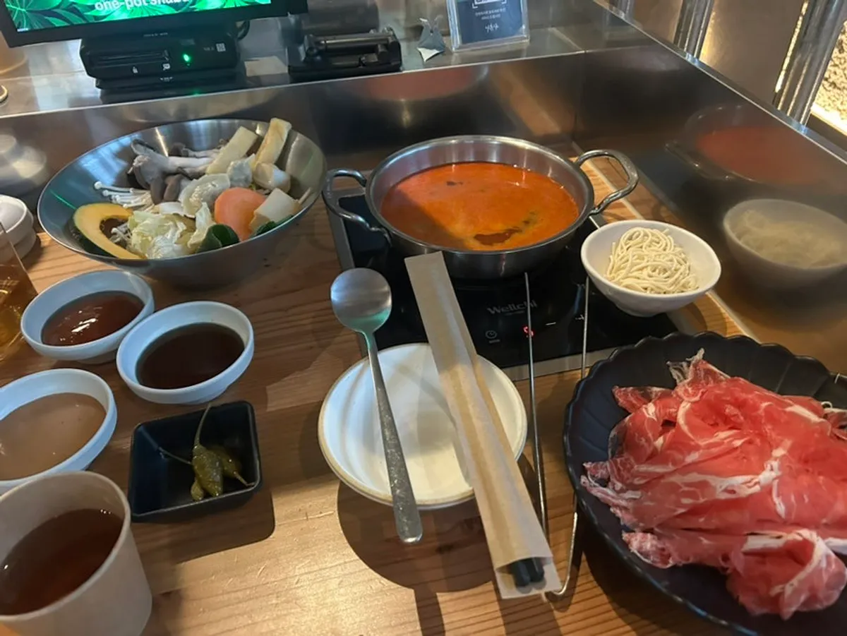 Full spicy soup shabu-shabu set