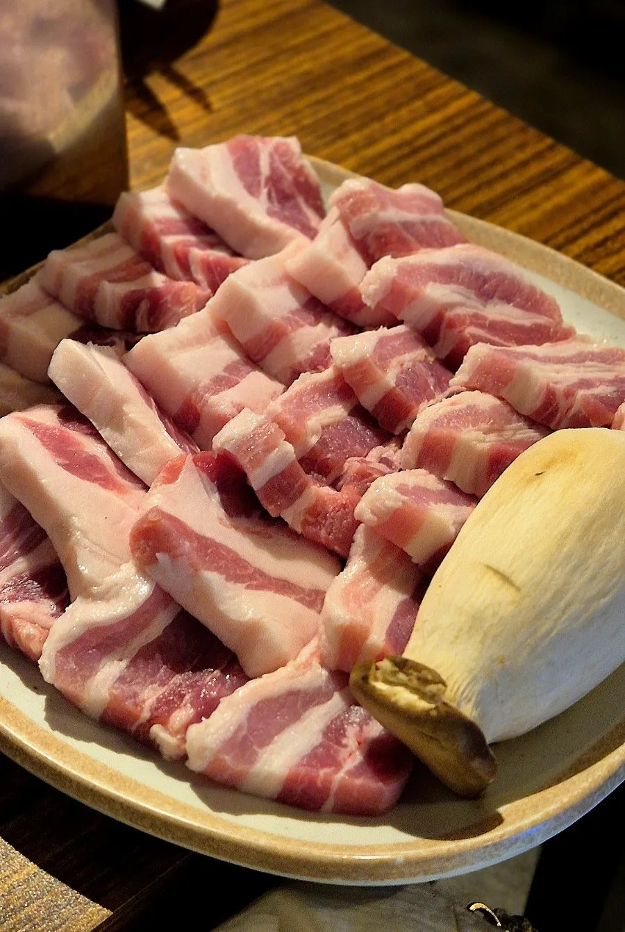 생삼겹살 3인분 상차림