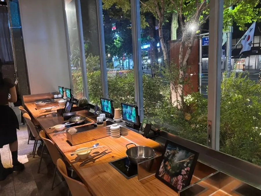 간격이 넉넉한 나혼샤 1인 좌석