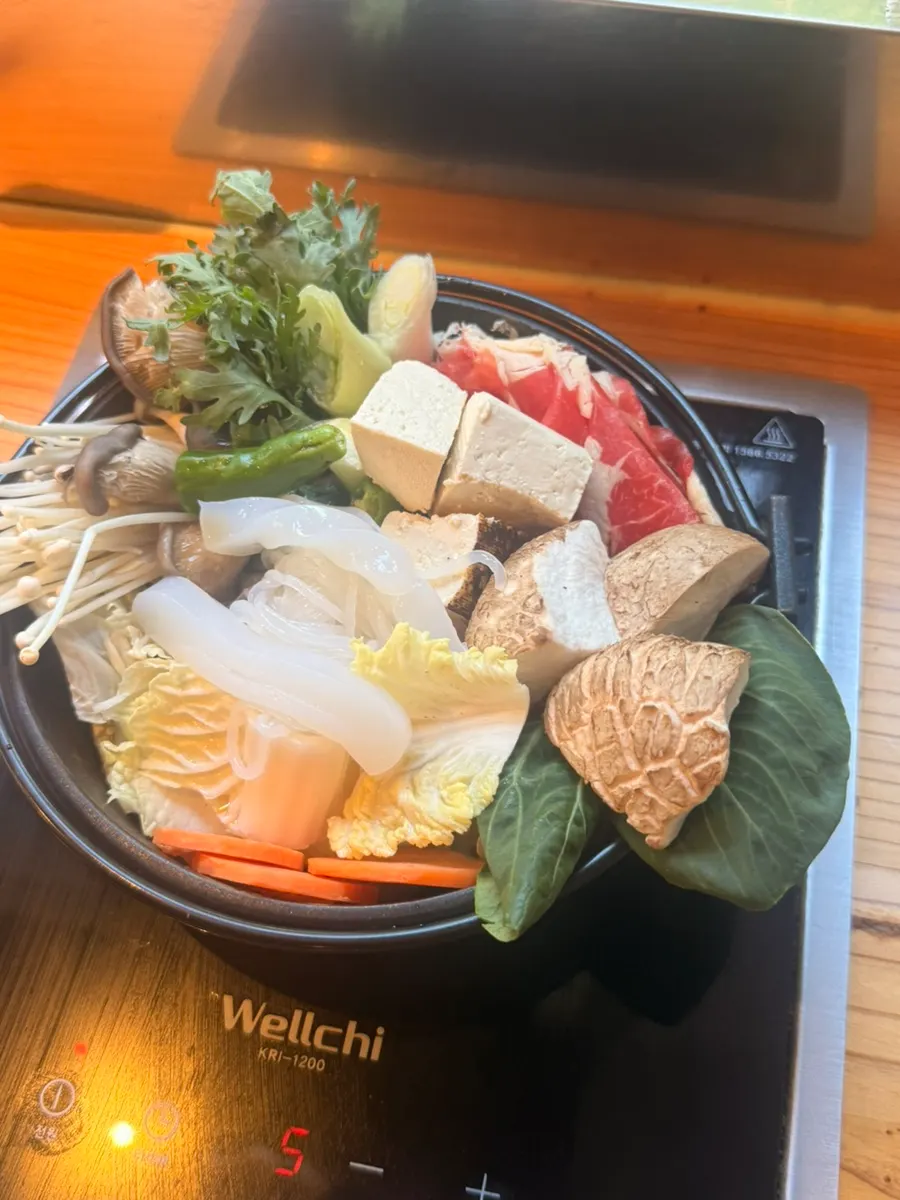 A solo special sukiyaki pot with konjac noodles