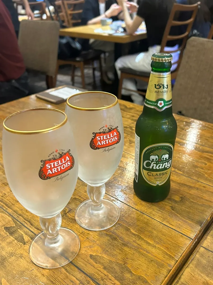 Bottle and glass of Thai Chang beer