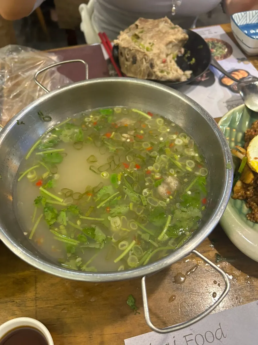 A spoonful of leng saap broth