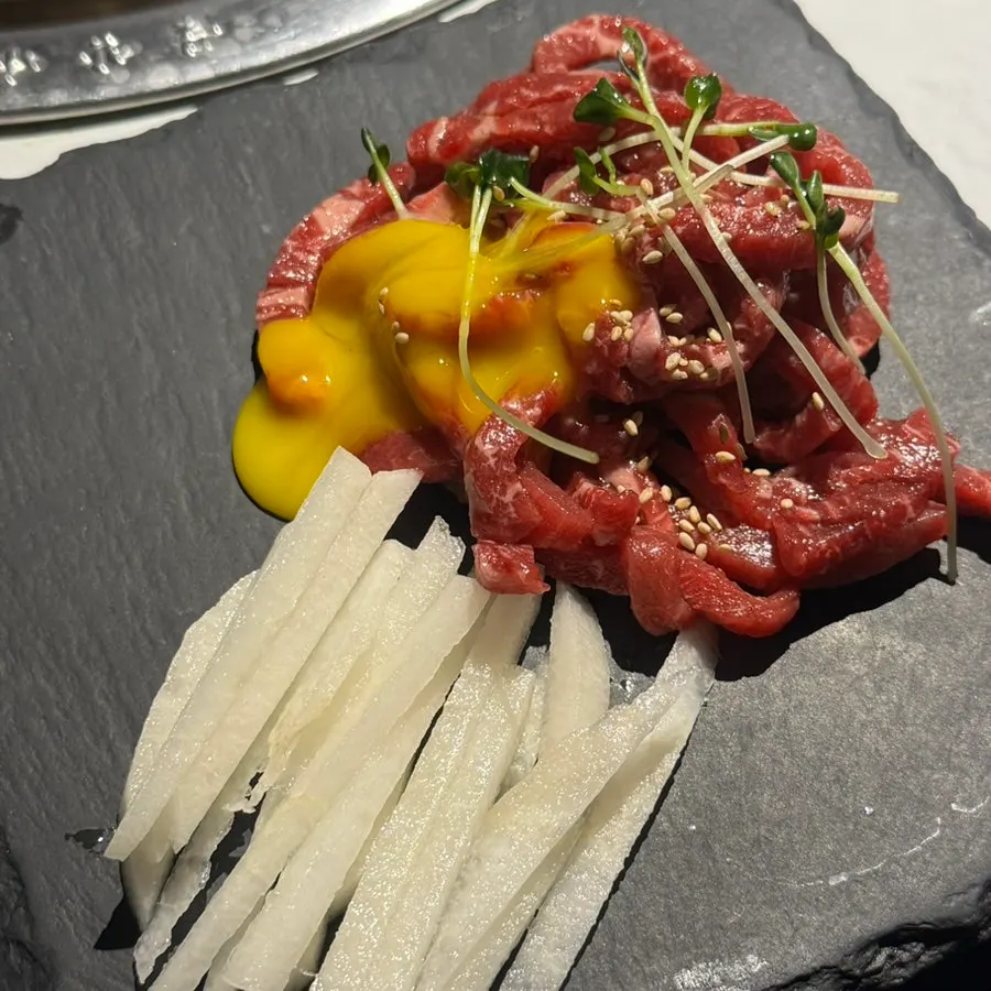 Close-up of thickly sliced hanwoo beef tartare