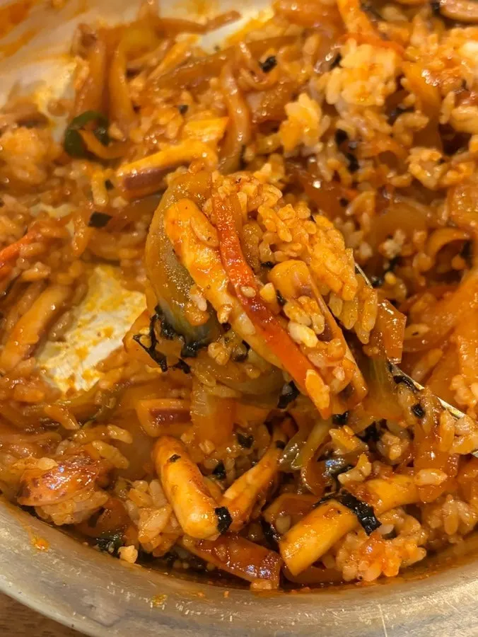 Close-up of the spicy squid rice bowl