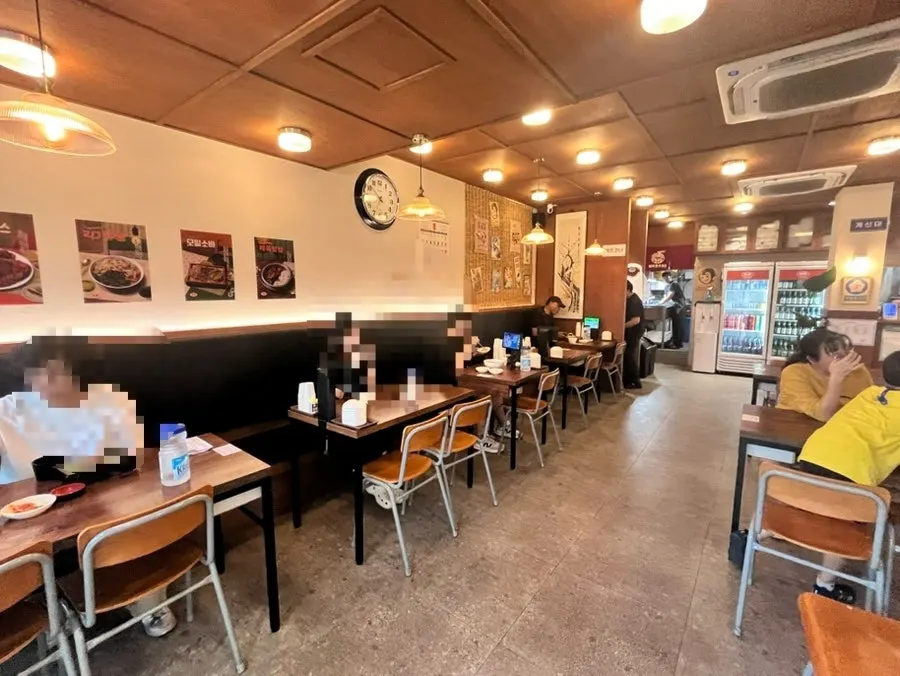 Seating arranged well for solo dining