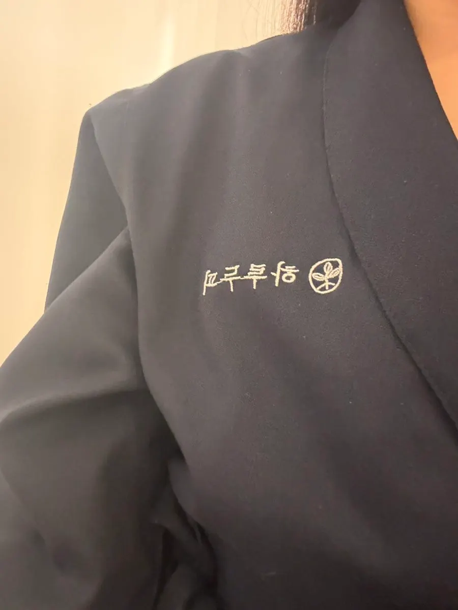 두피팩과 두피 마사지 진행 모습