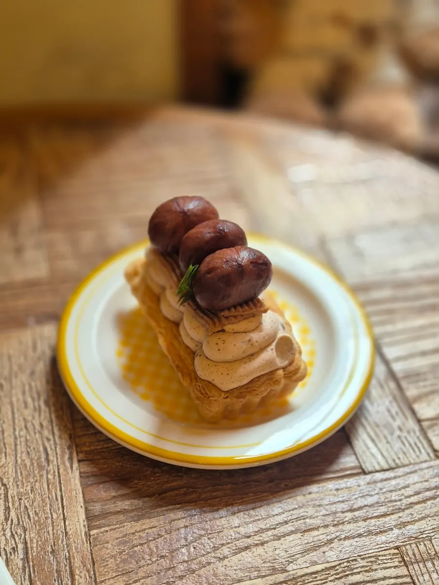 Mont Blanc chestnut cream pie served with coffee