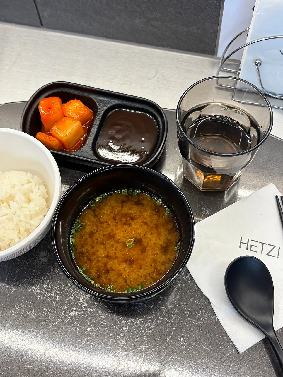 Rice and spicy savory soup at Hets Jeonpo Branch