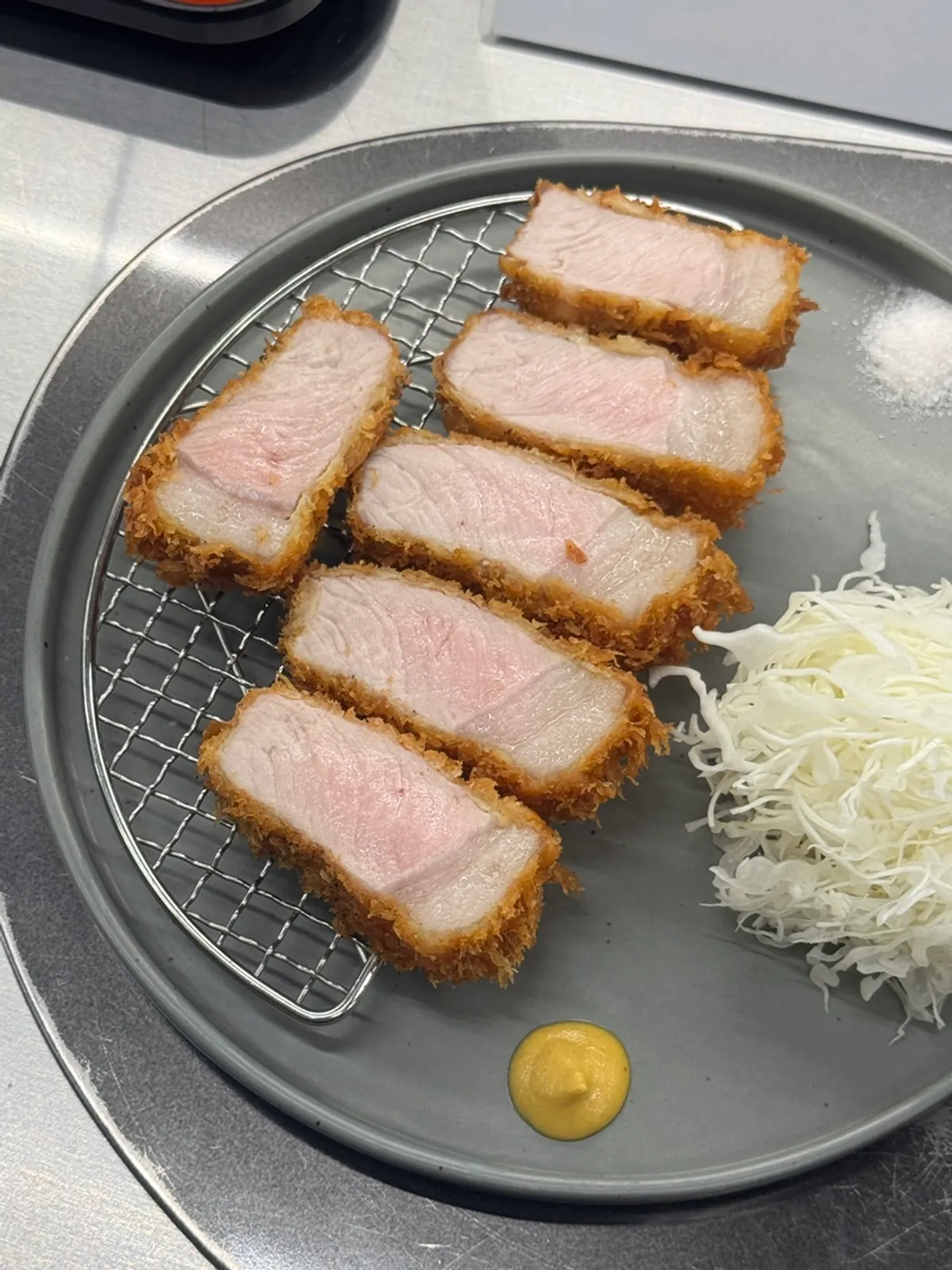 전포역 돈까스 맛집 헷츠 전포점 세로 사진